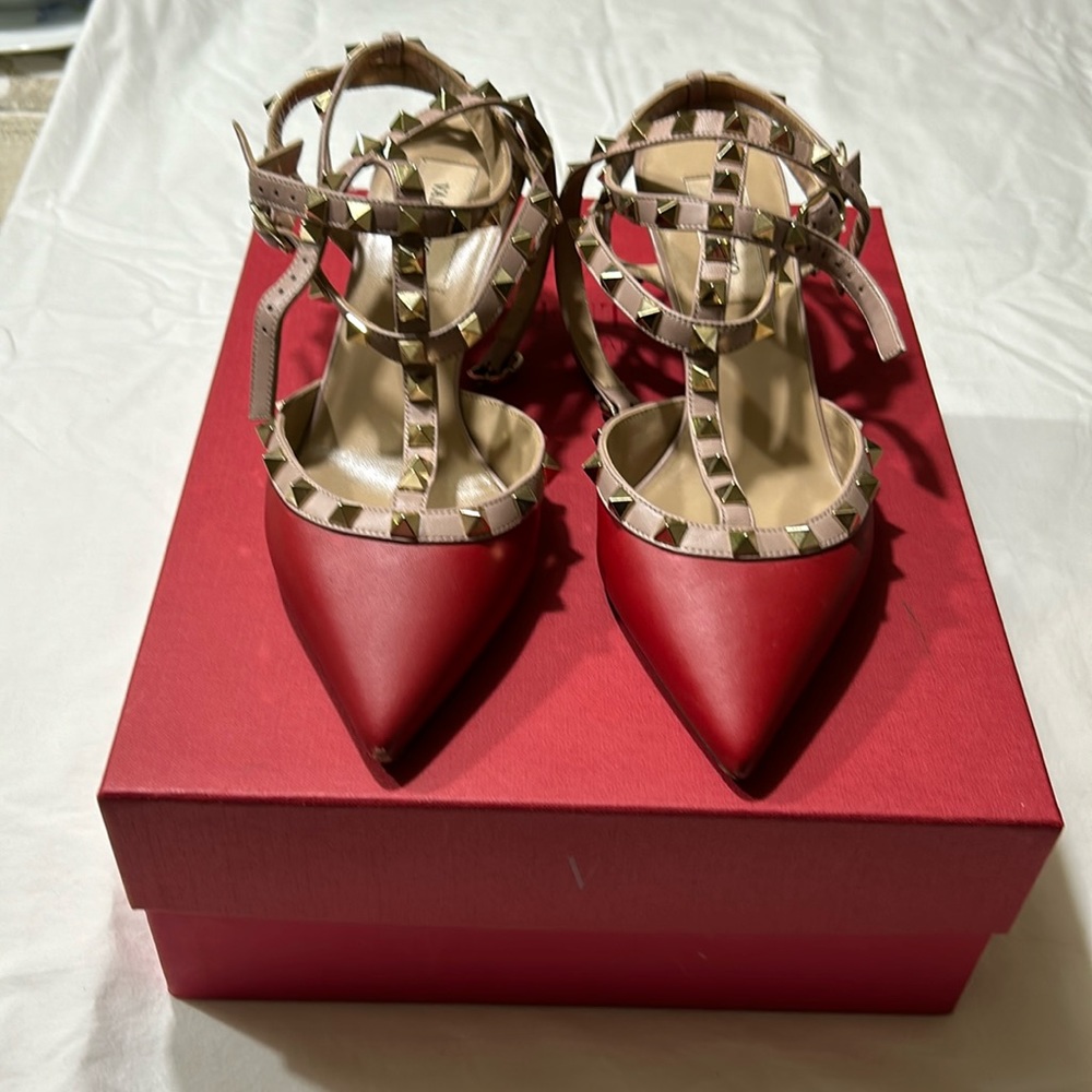 VALENTINO GARAVALI AUTHENTIC RED HEEL STRAP SHOE